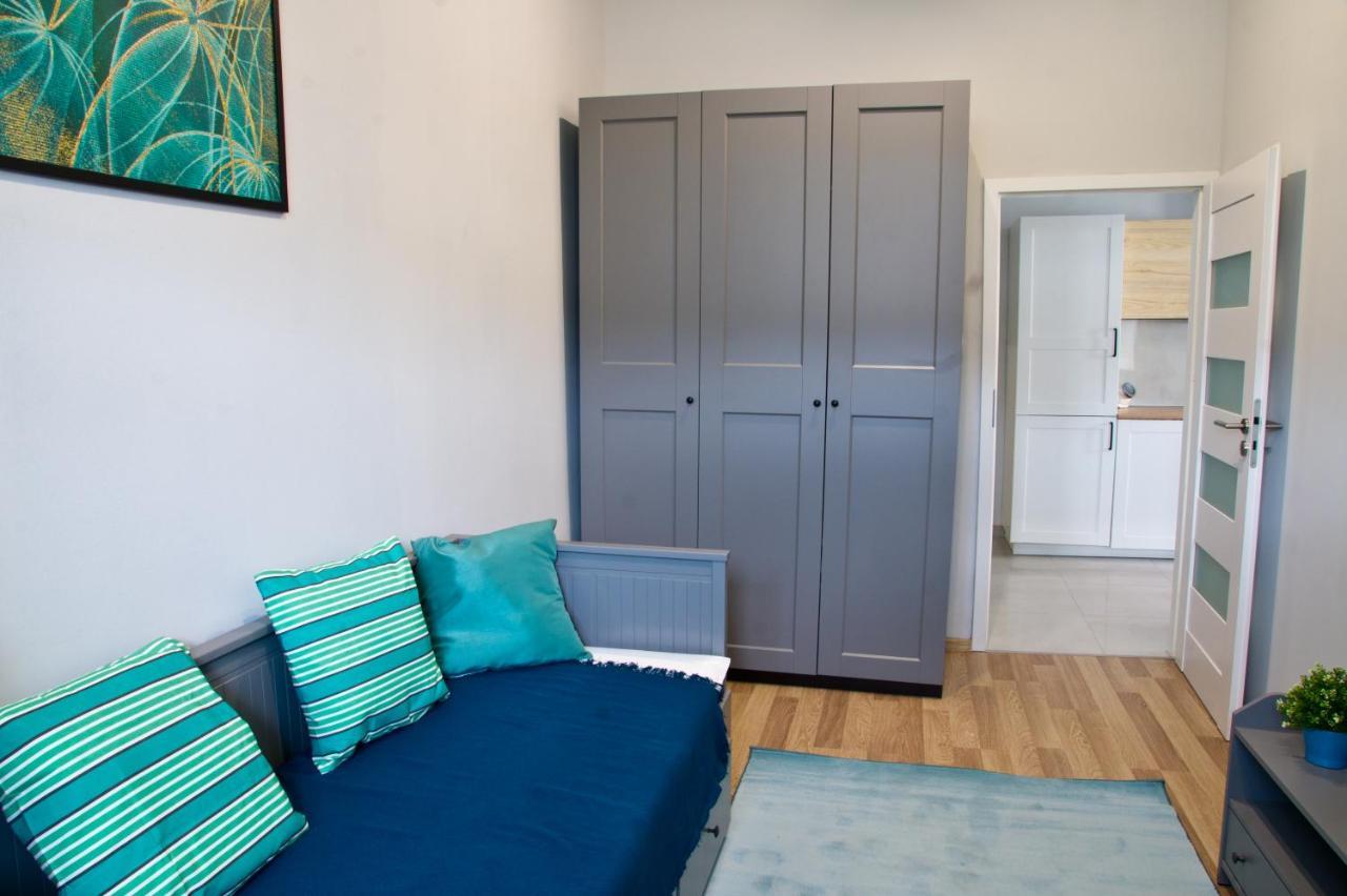 Apartament Turkusowy Swietoduska 12 Lublin Exteriör bild